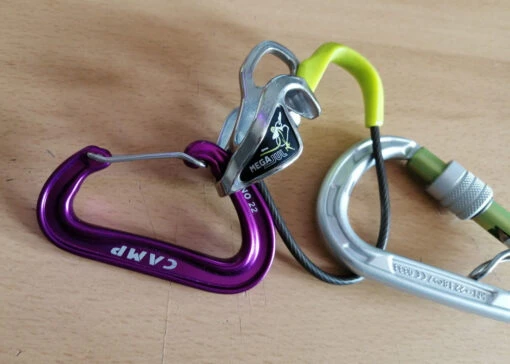 Nano 22 - Snapgate Carabiner -Climbing Equipment camp nano 22 schnappkarabiner 47ee509aadcc94175313f1df95c40f26 1