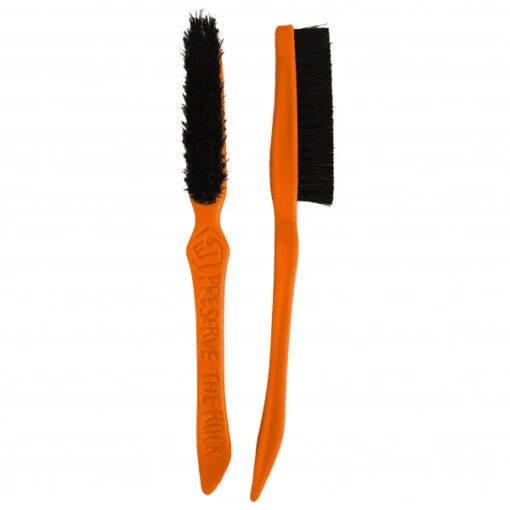 E9 Lilbrush - Bouldering Brush -Climbing Equipment e9 e9 lilbrush bouldering brush