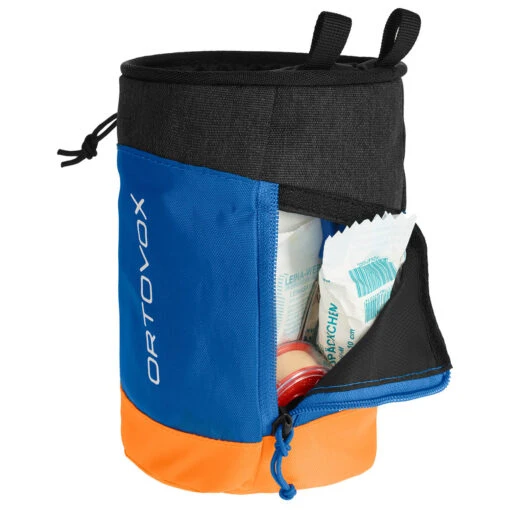 Ortovox First Aid Rock Doc - Chalk Bag -Climbing Equipment ortovox first aid rock doc chalk bag bf detail 3