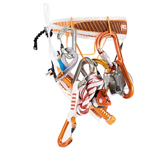 Petzl Fly - Climbing Harness -Climbing Equipment petzl fly climbing harness detail 6